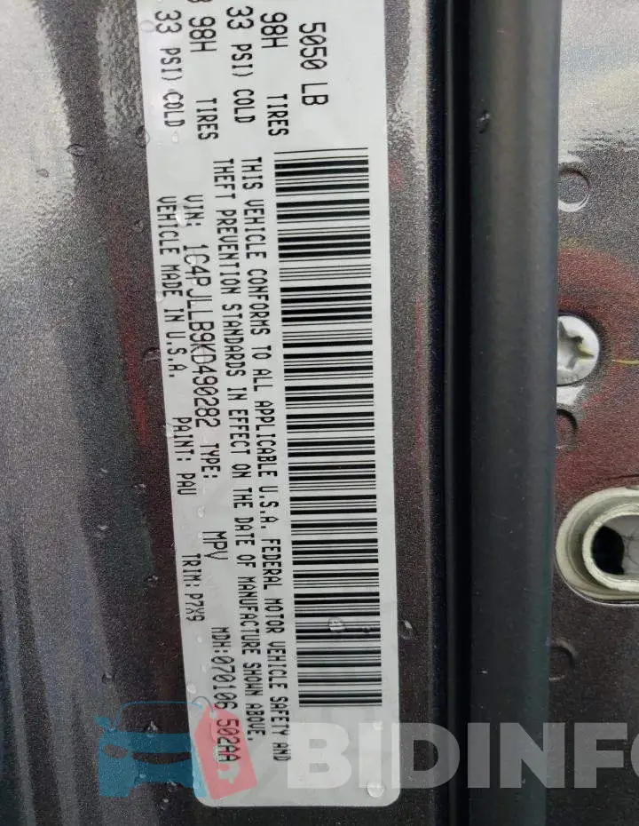 1C4PJLLB9KD490282 Photo# 13
