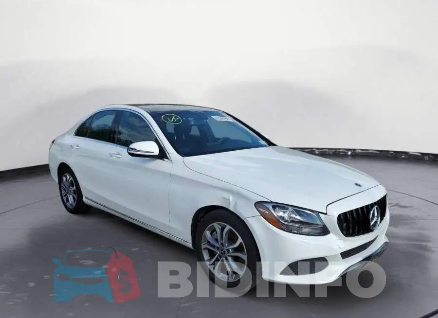 WDDWF4KB2JR340235 Photo# 4