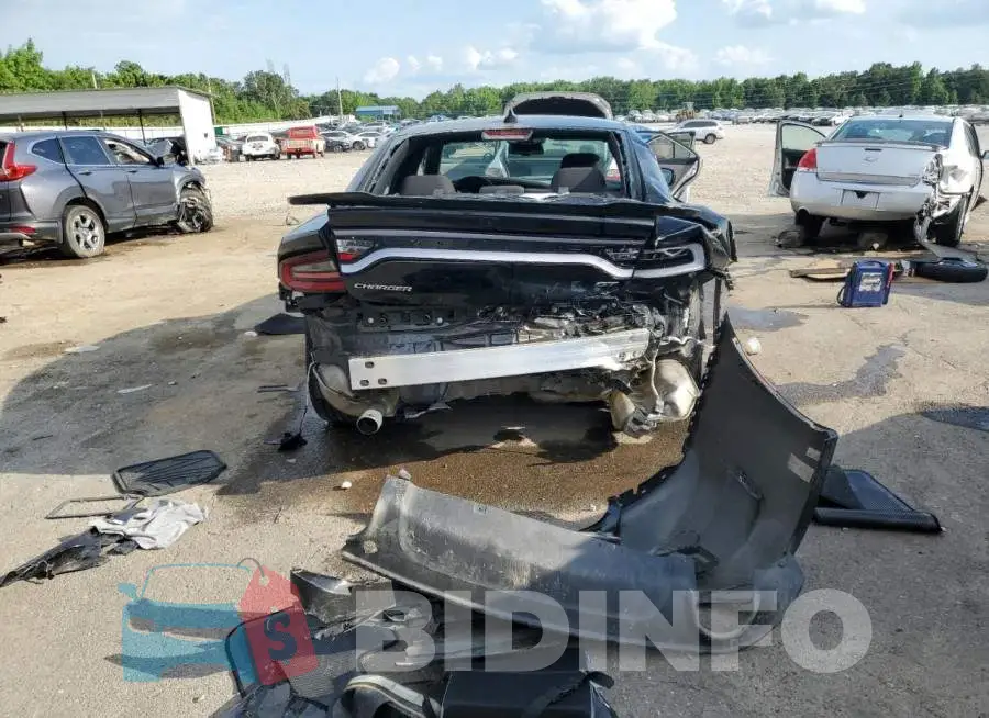 2C3CDXHG3MH575324 Photo# 6