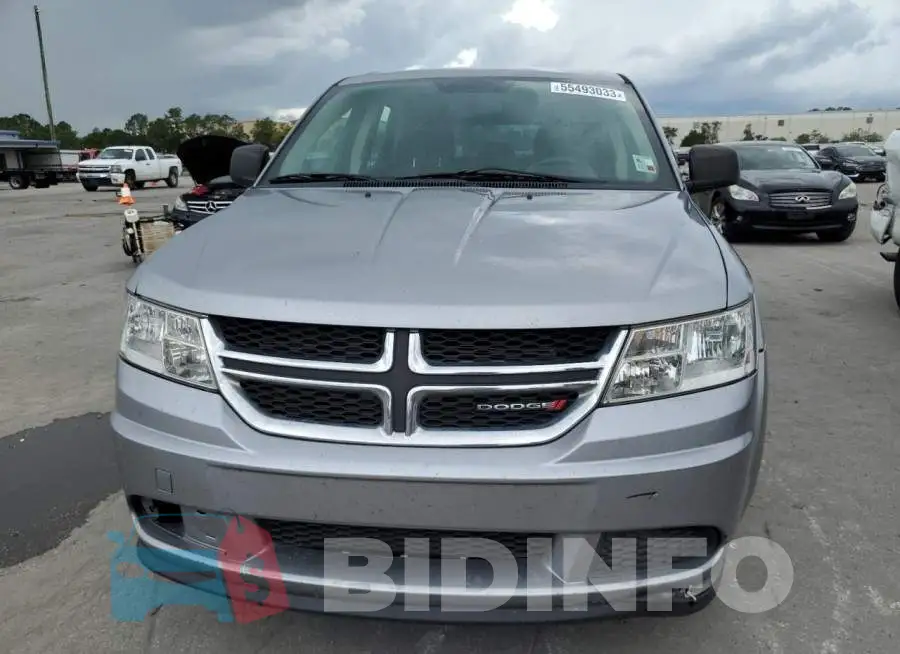 3C4PDCAB8FT521483 Photo# 5