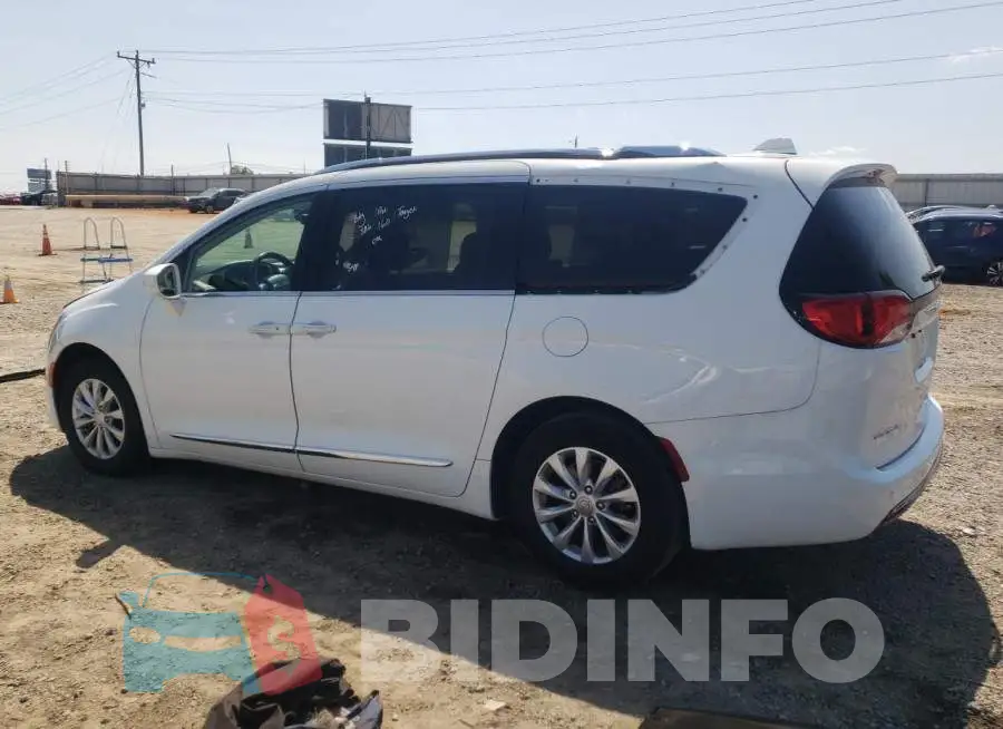 2C4RC1BG7KR627088 Photo# 2