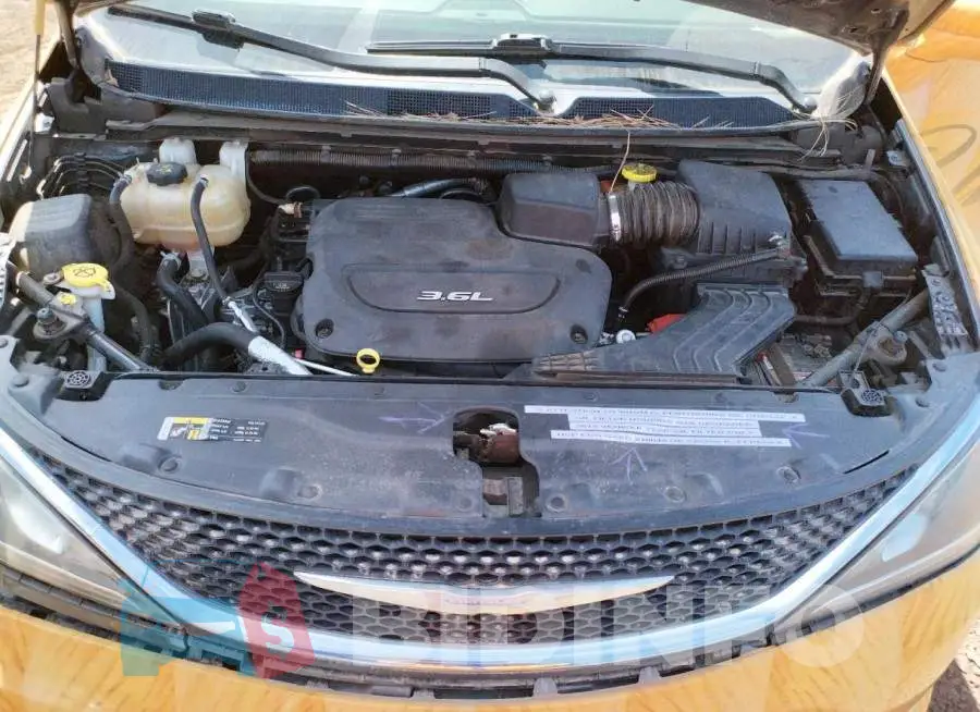 2C4RC1BGXHR503812 Photo# 11