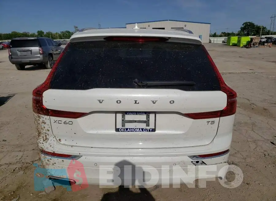 YV4102DLXM1740771 Photo# 6