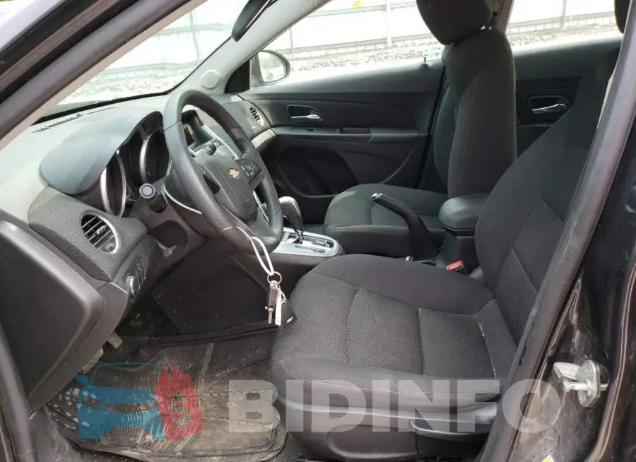 1G1PE5SB7G7192264 Photo# 7