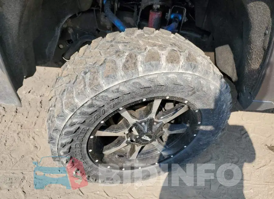 1GC1KWEG9FF156664 Photo# 12