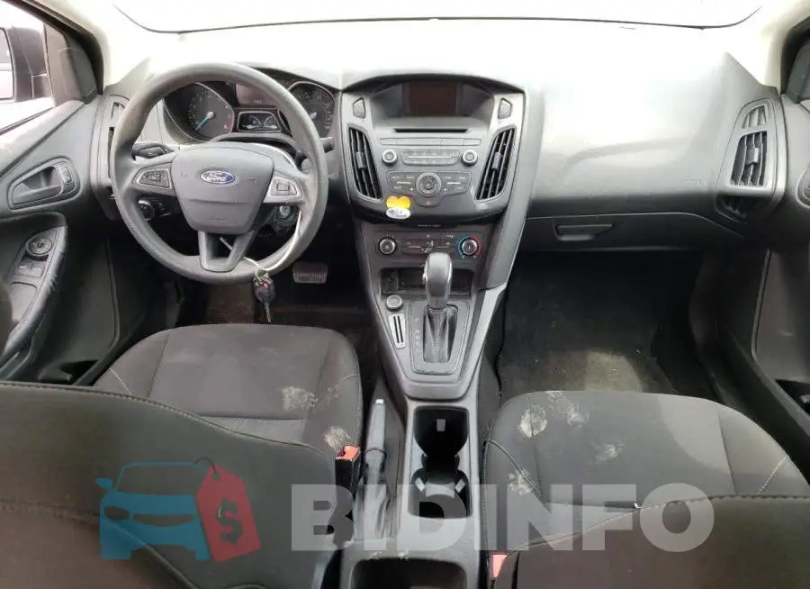 1FADP3E28HL270621 Photo# 8