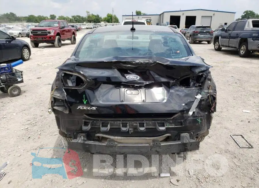 1FADP3E28HL270621 Photo# 6