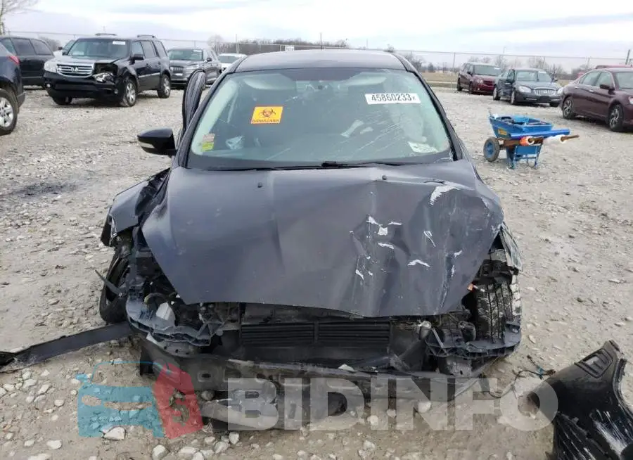 1FADP3F22JL230443 Photo# 5