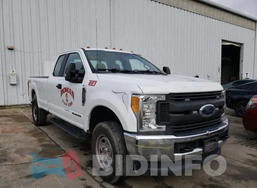 1FT8X3BT4HEB66849 Photo# 9