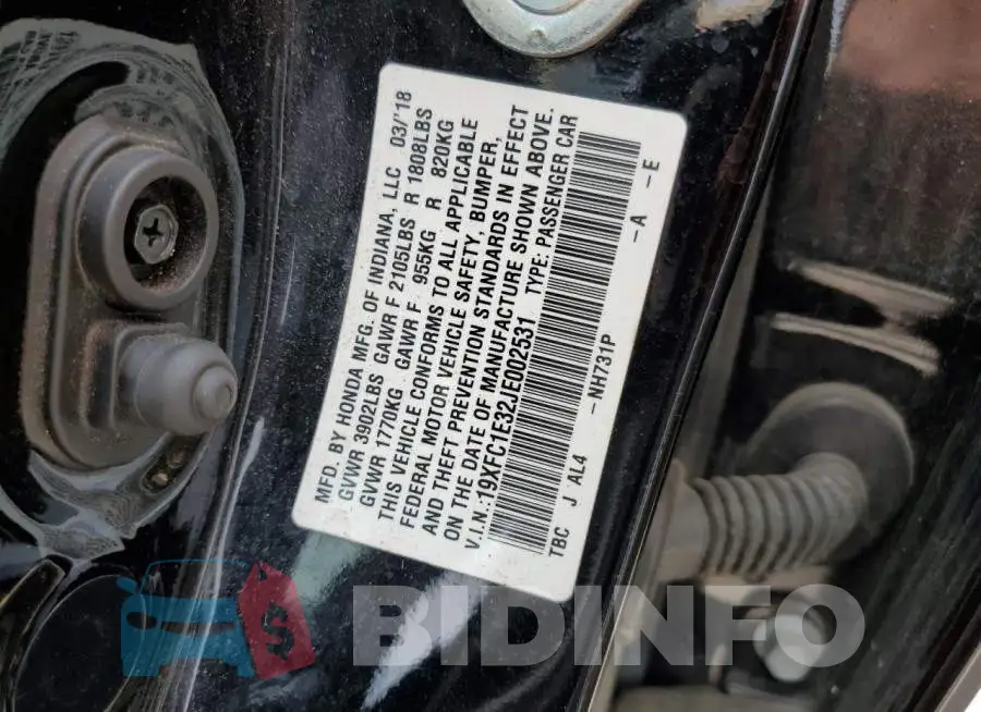 19XFC1E32JE002531 Photo# 12