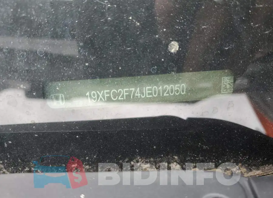 19XFC2F74JE012050 Photo# 12