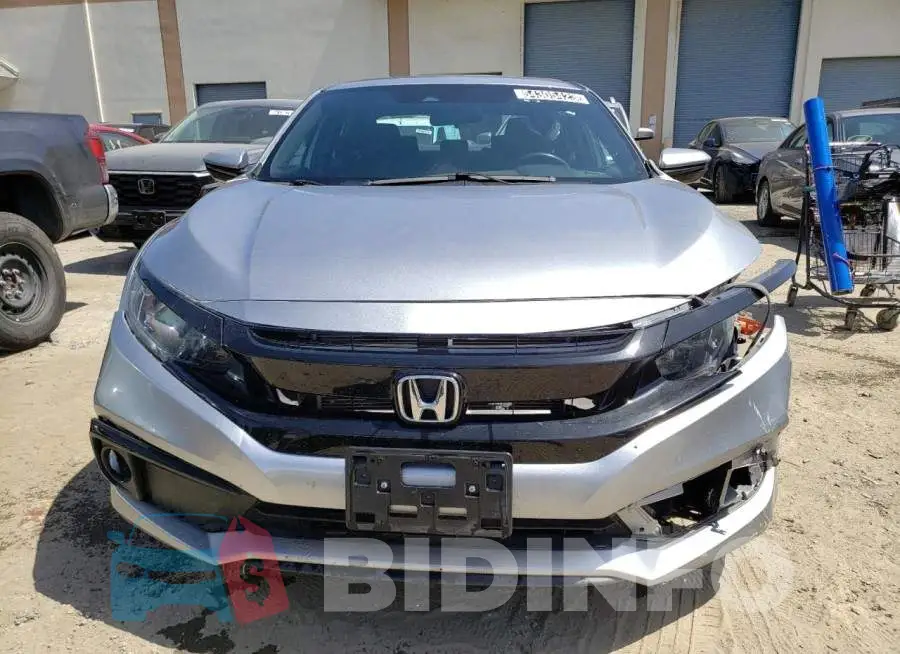 19XFC2F83ME002753 Photo# 5