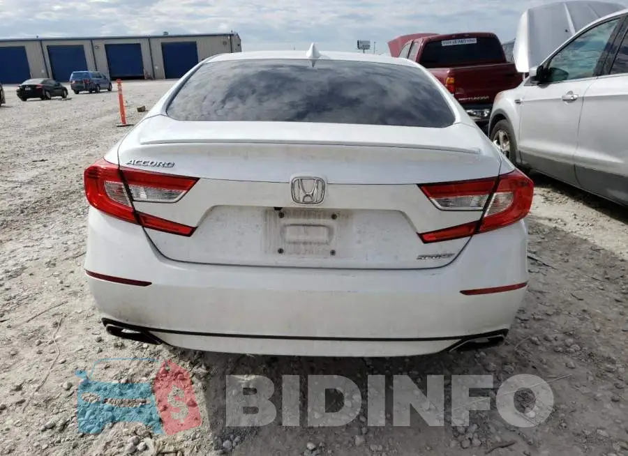 1HGCV1F30JA141072 Photo# 6