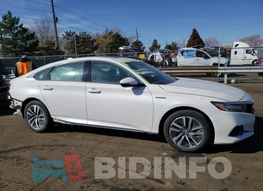 1HGCV3F57MA013686 Photo# 4