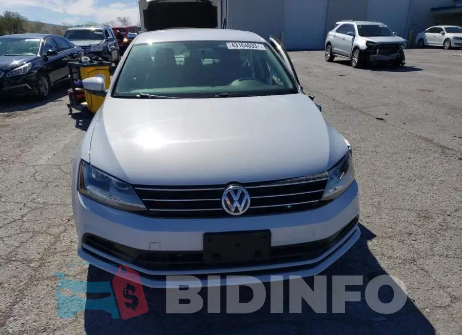 3VW2B7AJ8HM389821 Photo# 5