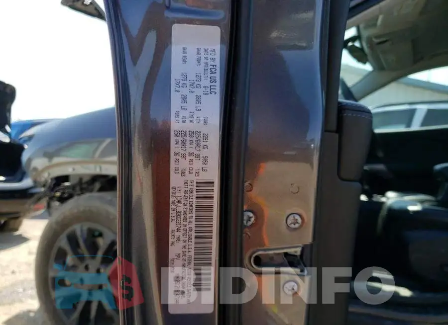 1C4PJLLB3KD221744 Photo# 13