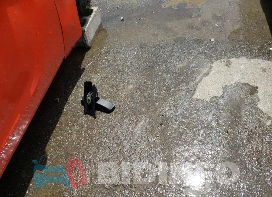 2C3CDXGJ1KH646126 Photo# 12