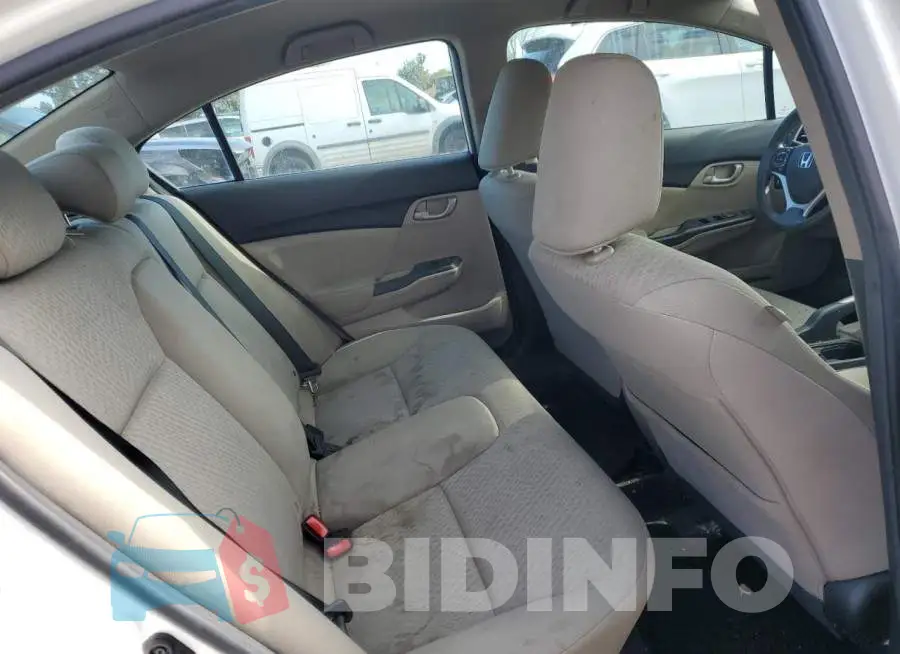 2HGFB2F55EH501652 Photo# 10