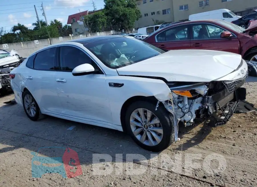 5XXGT4L30JG241530 Photo# 4