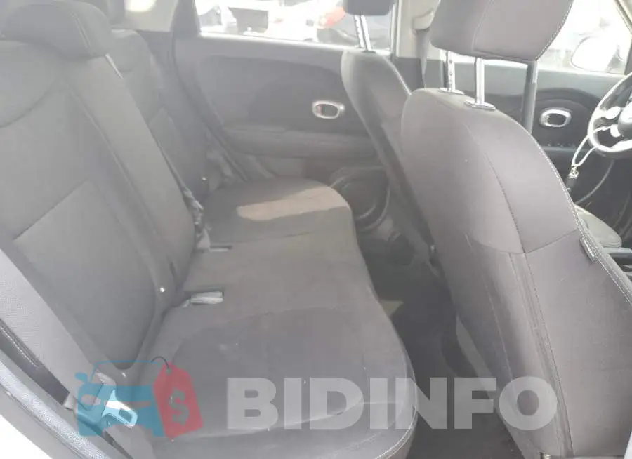 KNDJN2A22F7817214 Photo# 11
