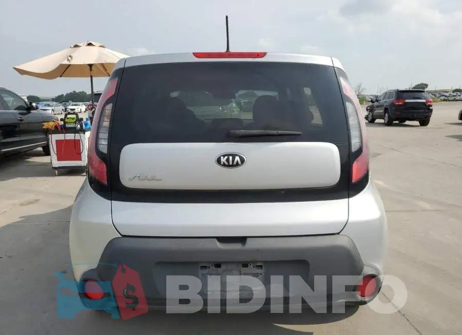 KNDJN2A27F7807827 Photo# 6