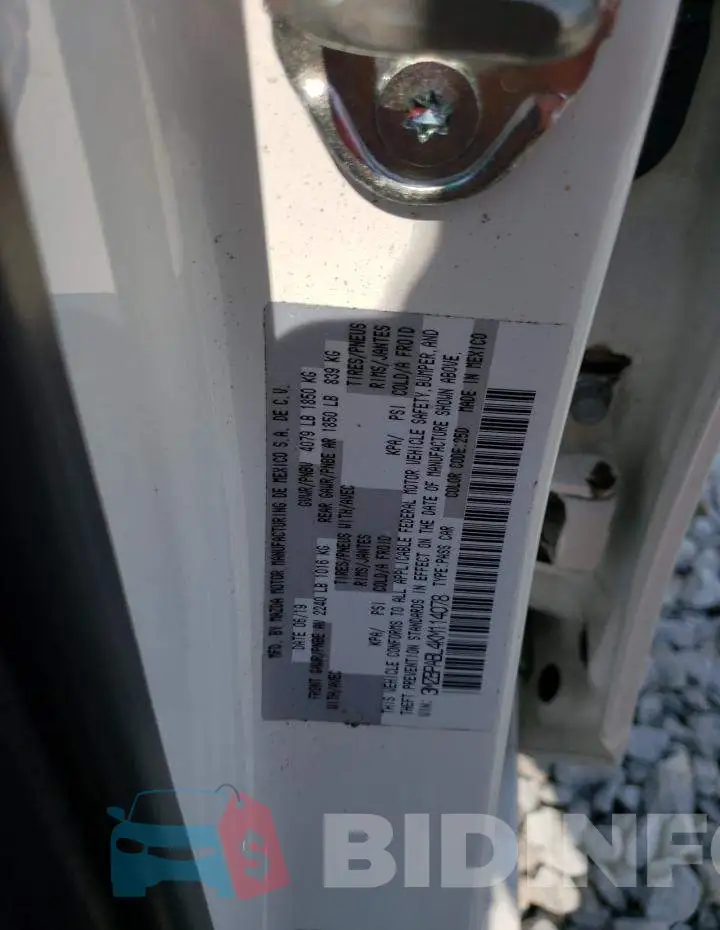 3MZBPABL4KM114078 Photo# 12