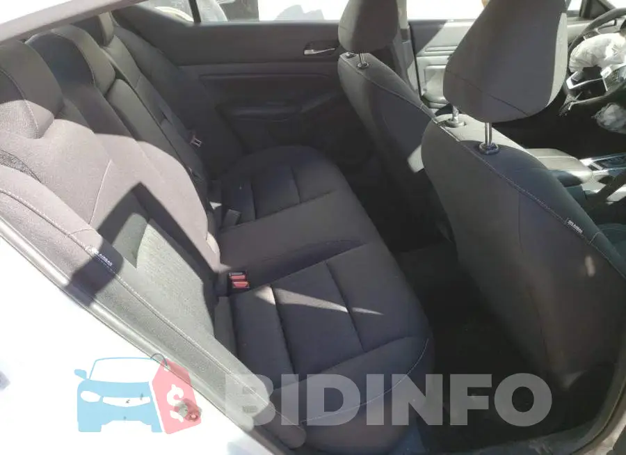 1N4BL4BV6NN325946 Photo# 10