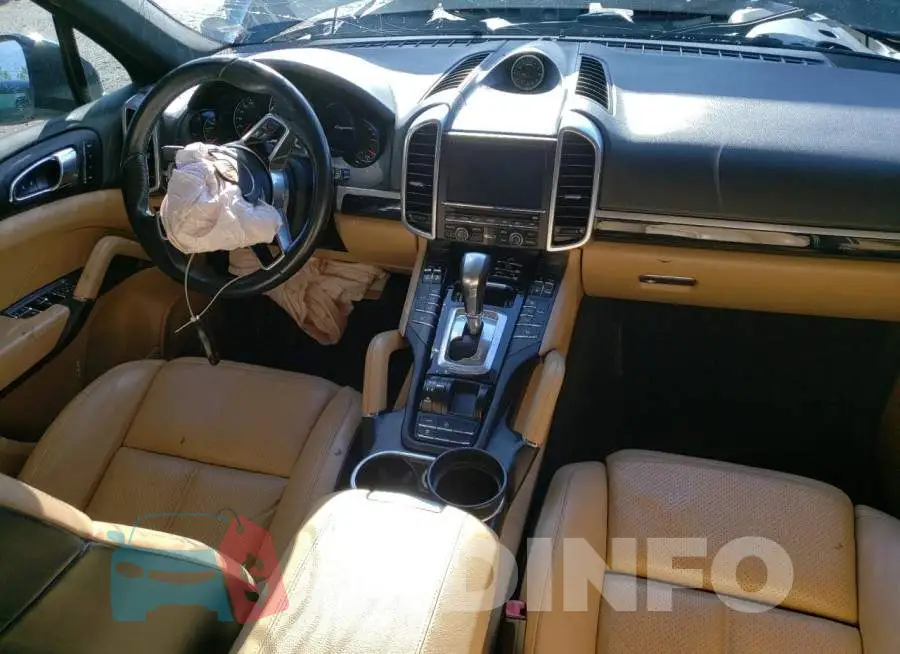 WP1AA2A20GLA11407 Photo# 8