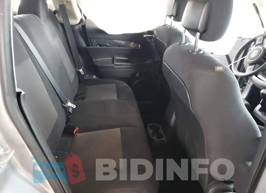 1C4NJPBA2FD156818 Photo# 11
