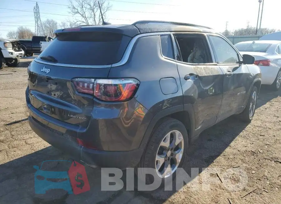 3C4NJDCB1LT158037 Photo# 3