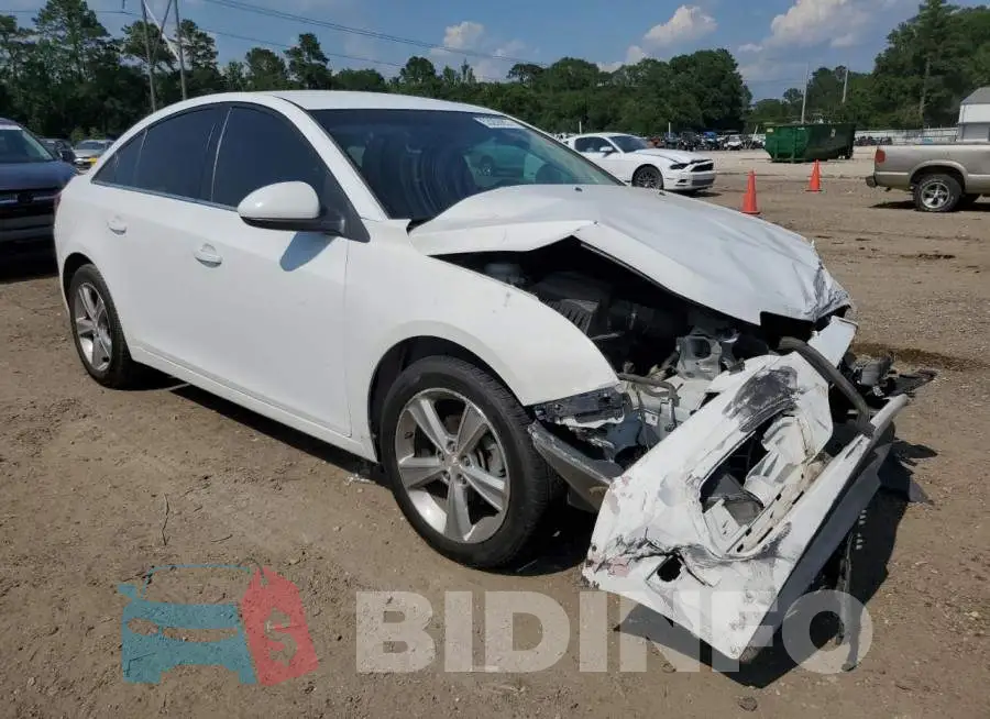 1G1PE5SB7F7175754 Photo# 4