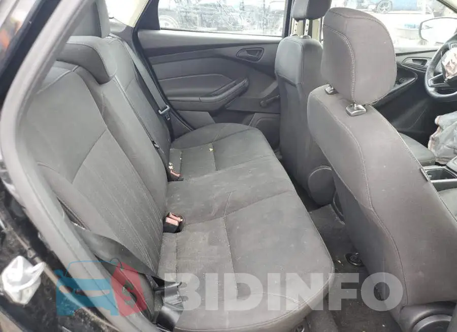 1FADP3E23GL236715 Photo# 10