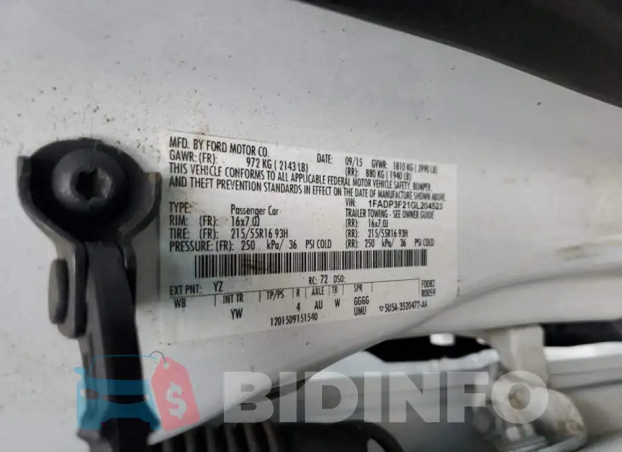 1FADP3F21GL204523 Photo# 12