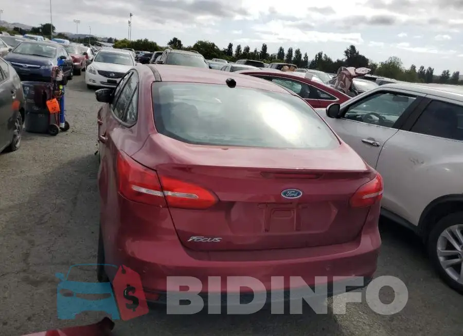 1FADP3F26GL275846 Photo# 6