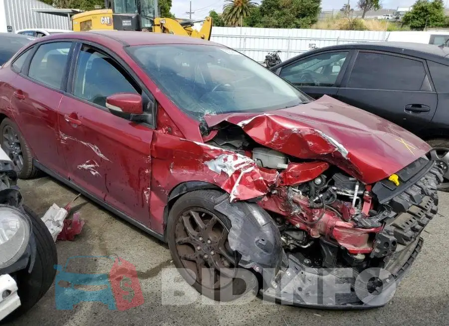 1FADP3F26GL275846 Photo# 4