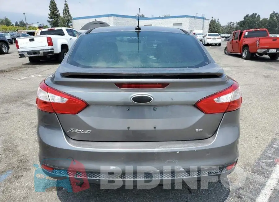 1FADP3F27EL272046 Photo# 6