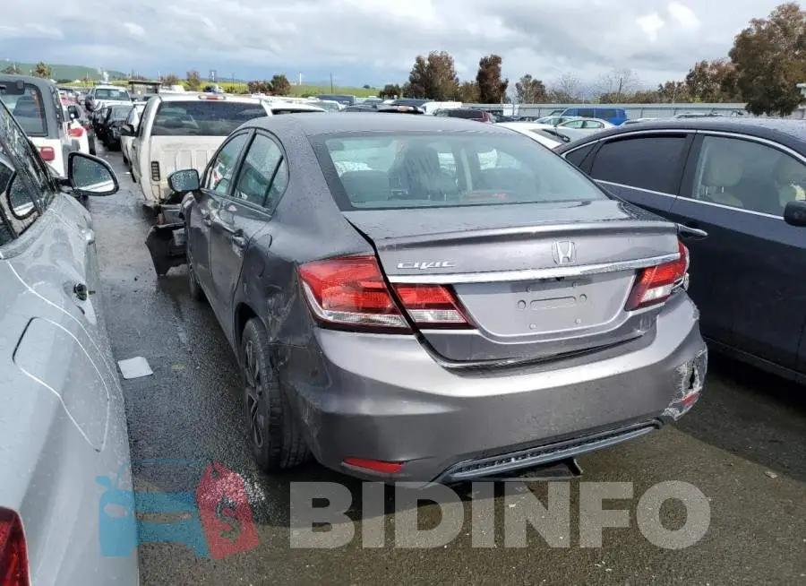 19XFB2F82FE246187 Photo# 2