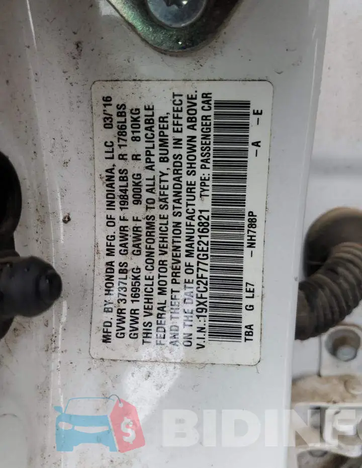 19XFC2F77GE216821 Photo# 12