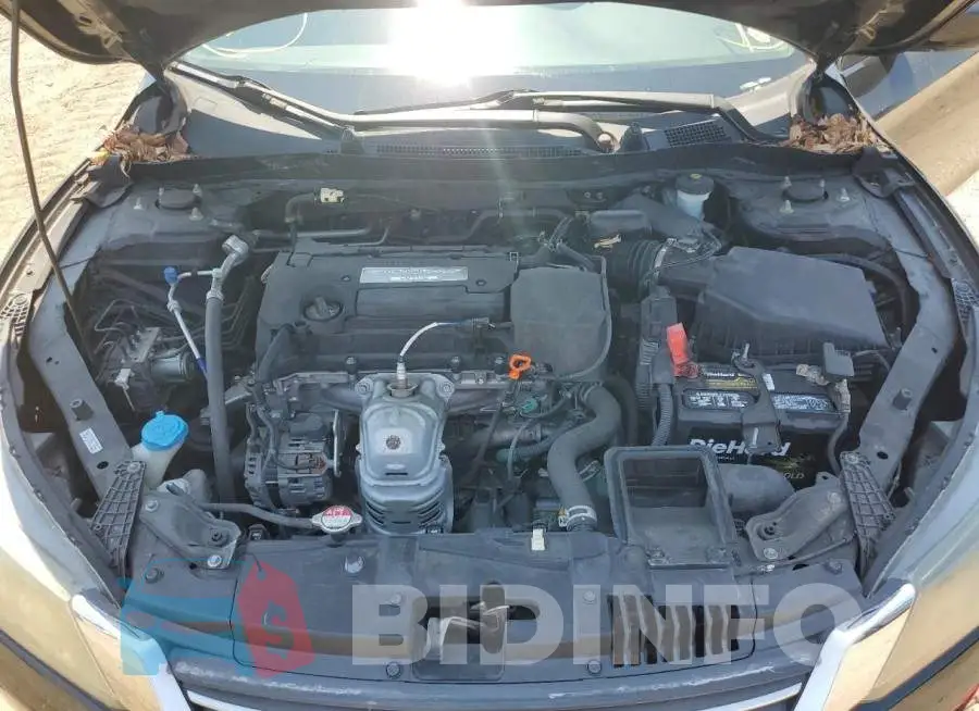 1HGCR2F30FA183081 Photo# 11