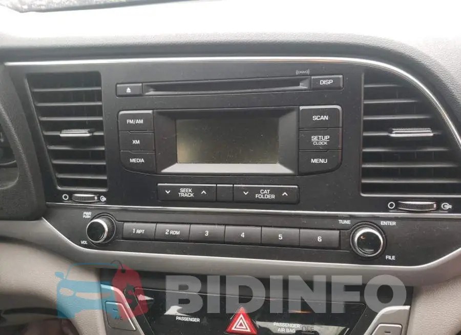 5NPD74LF1HH126774 Photo# 9