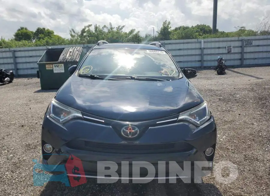 JTMWFREV9HD094899 Photo# 5