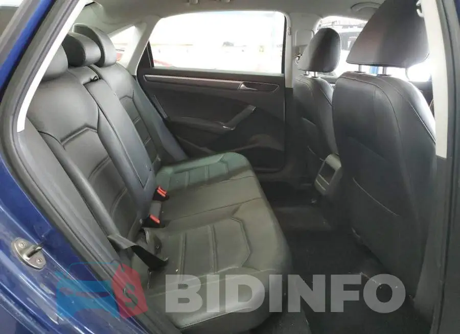 1VWDT7A31HC071791 Photo# 10