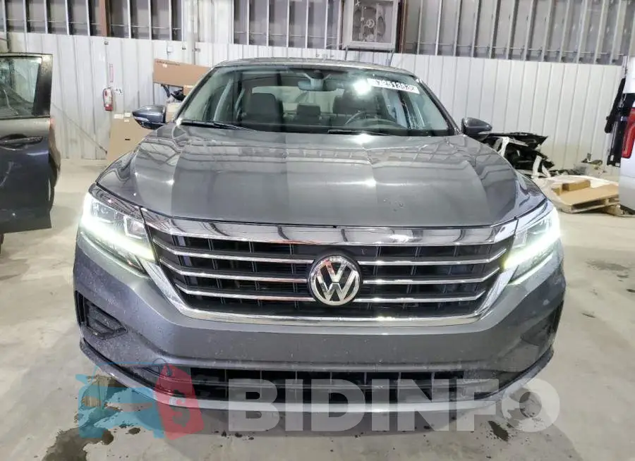 1VWSA7A37MC001753 Photo# 5