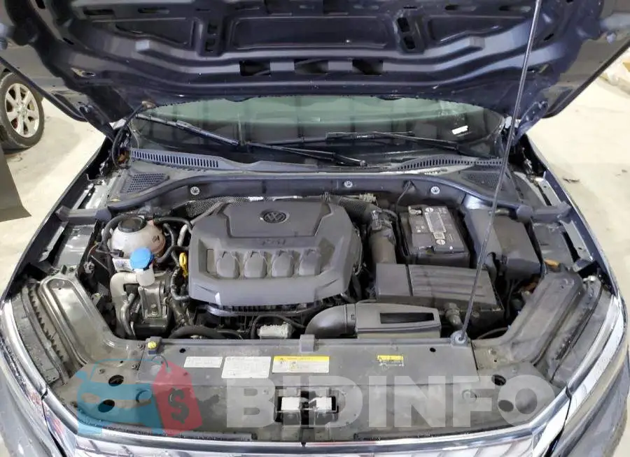 1VWSA7A37MC001753 Photo# 11