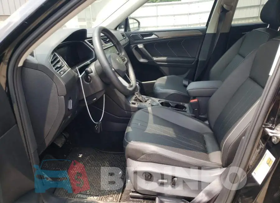 3VV2B7AX9NM142201 Photo# 7