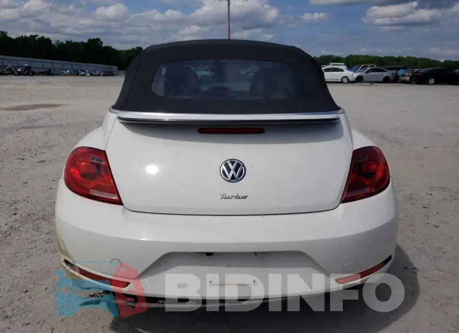 3VW7T7AT2EM800520 Photo# 6