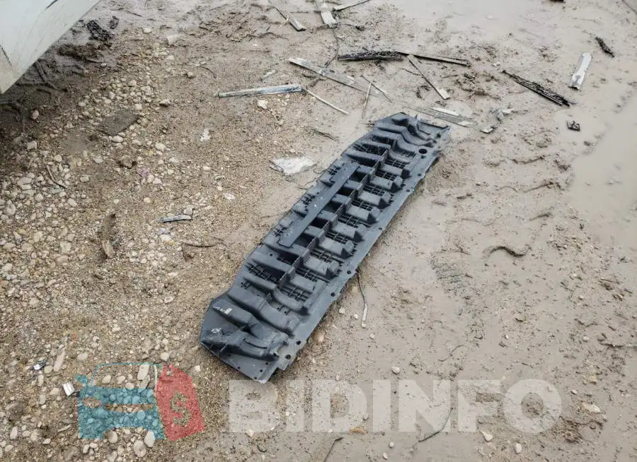 1N4BL4BV4LC201909 Photo# 12