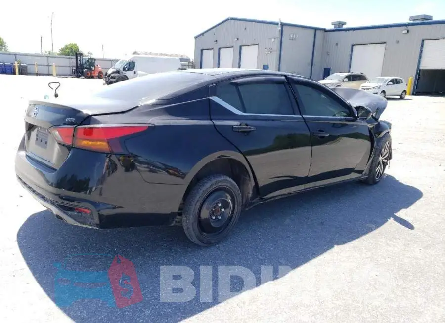 1N4BL4CV5KC174068 Photo# 3