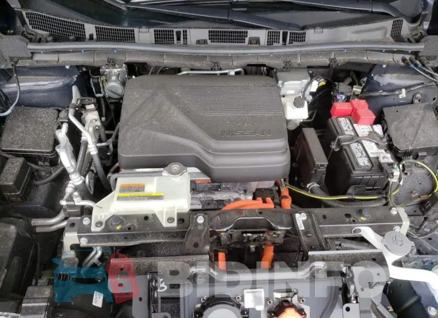1N4CZ1CV8PC553719 Photo# 11