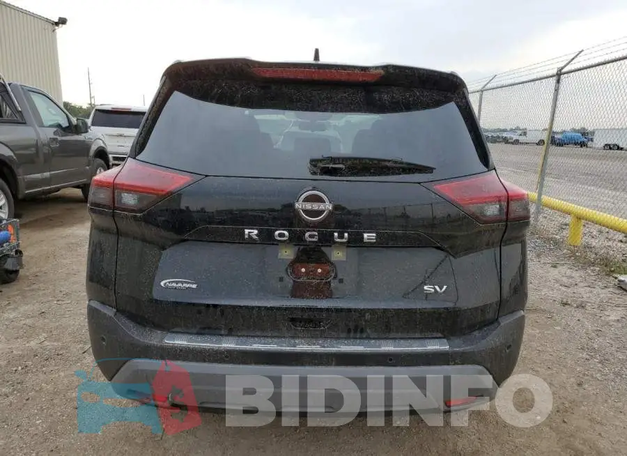 JN8BT3BA0PW408467 Photo# 6